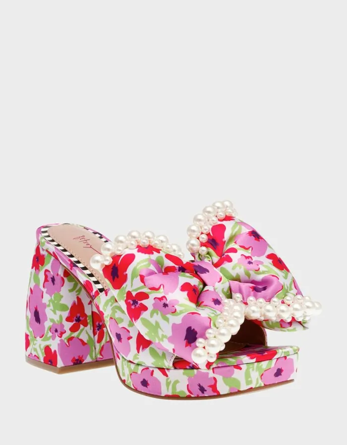 Betsey Johnson Women MACCIE WHITE MULTI White Multi