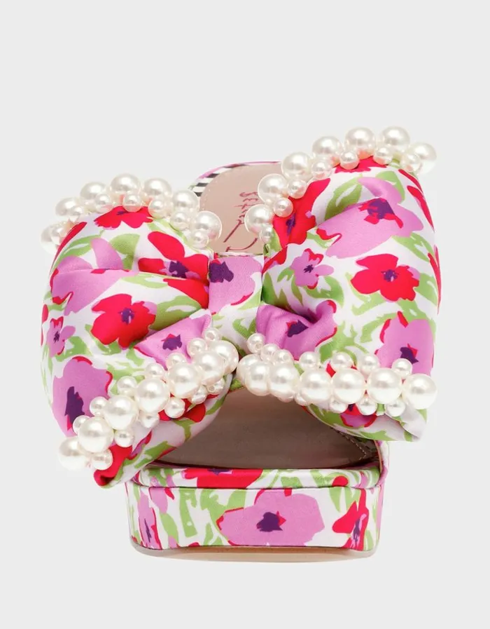 Betsey Johnson Women MACCIE WHITE MULTI White Multi