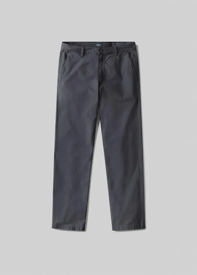 Citizens Of Humanity Elijah Straight Parachute Chino In Peppercorn Men Pants