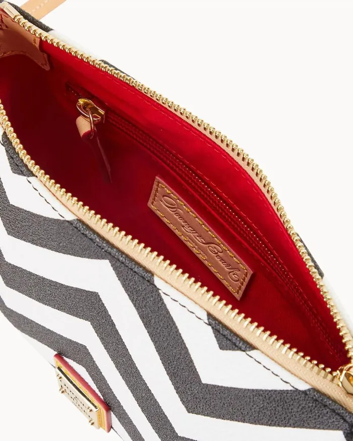 Crossbodies Women Dooney and Bourke Chevron Crossbody Pouchette Black Crossbodies Women Dooney and Bourke Chevron Crossbody Pouchette Black