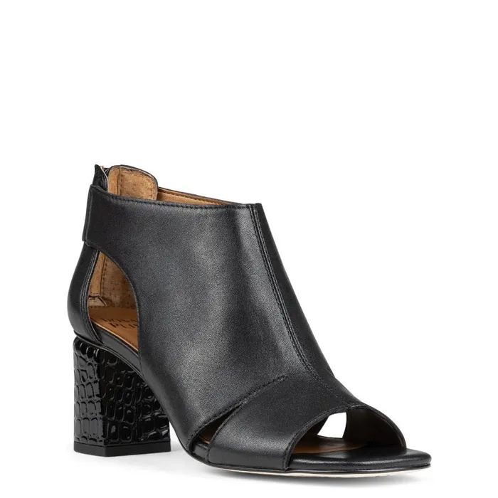 Donald Pliner Bootie PERRA Black 8211 Women