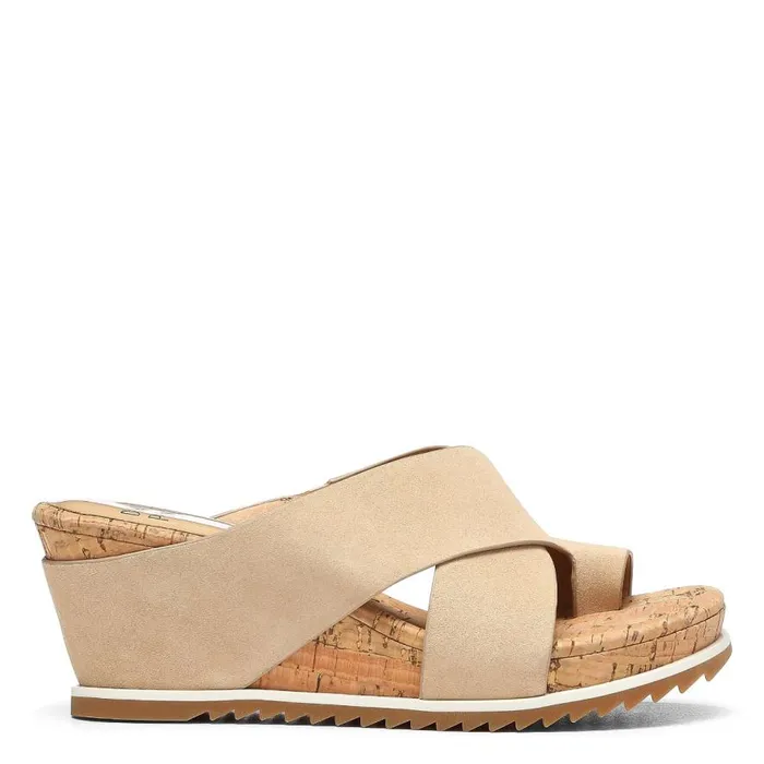 Donald Pliner Casual SISU Sand 8211 Women