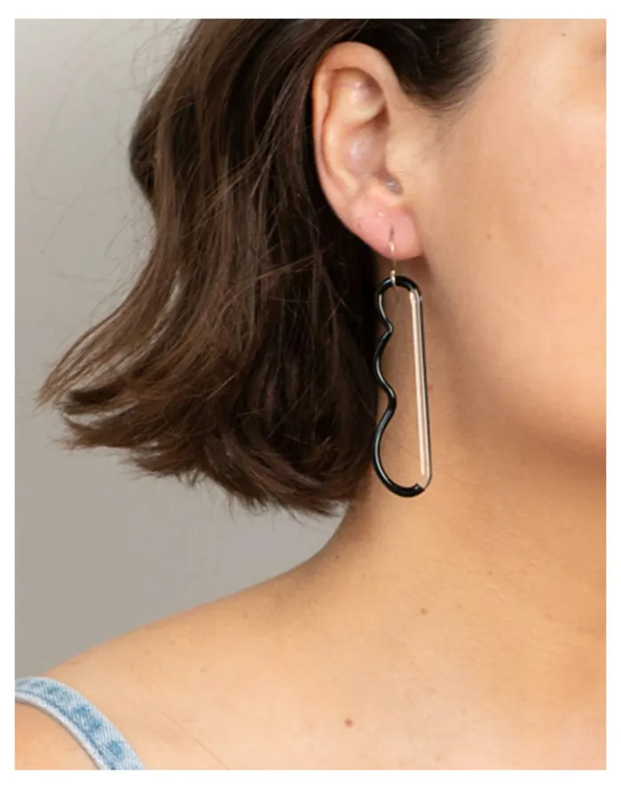 Jane DArensbourg Wave Black And Clear Glass Earrings Black Women Madewell Earrings Jane DArensbourg Wave Black And Clear Glass Earrings Black Women Madewell Earrings