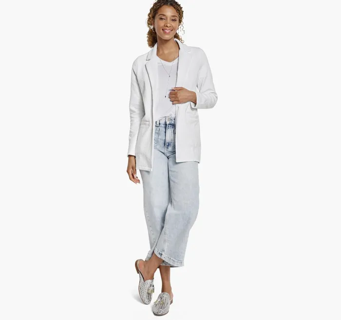 JohnstonandMurphy Shirts Sweaters and Blazers Crinkle Knit Jacquard Blazer White 8211 Women JohnstonandMurphy Shirts Sweaters and Blazers Crinkle Knit Jacquard Blazer White 8211 Women