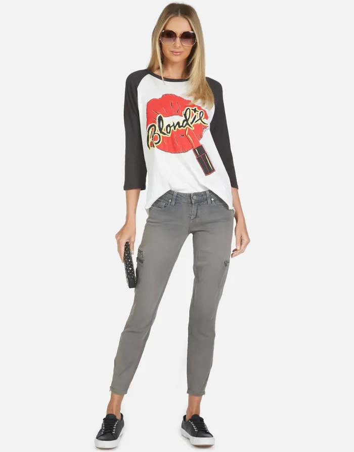 Kenya Blondie Kiss Milkonyx Women039s Lauren Moshi Short Sleeve