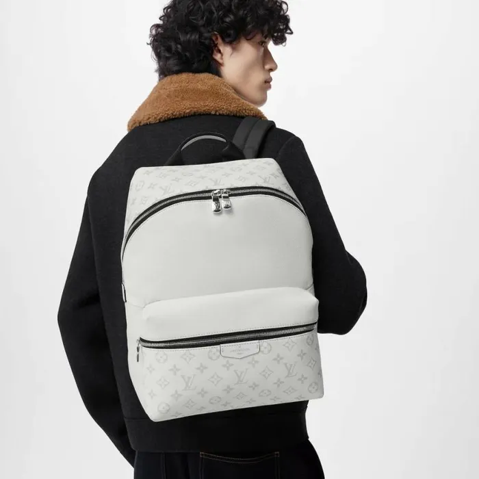 Louis Vuitton M22545 Discovery Backpack MM 8211 Louis Vuitton Handbag Store Women Louis Vuitton Backpacks