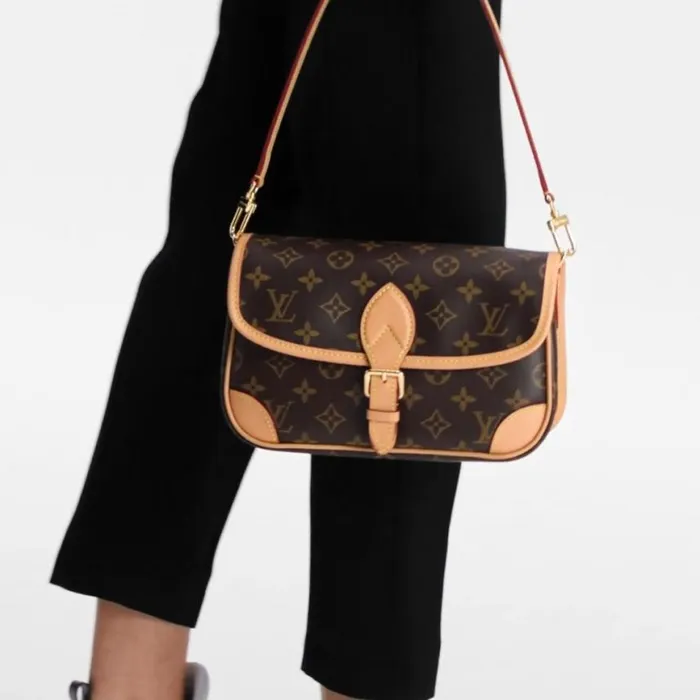Louis Vuitton M45985 Diane Black 8211 Louis Vuitton Handbag Store Women Louis Vuitton Diane Bag