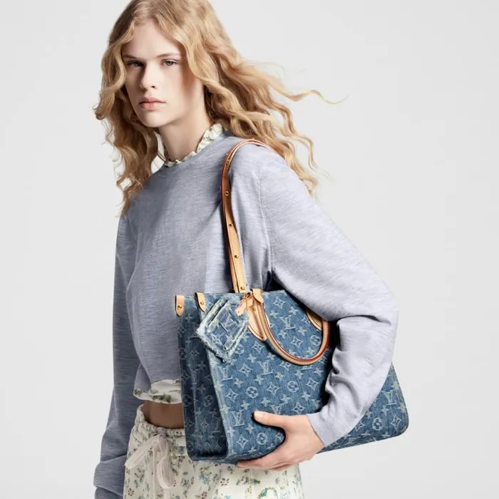 Louis Vuitton M46871 OnTheGo MM Denim Blue 8211 Louis Vuitton Handbag Store Women Louis Vuitton Onthego Bag