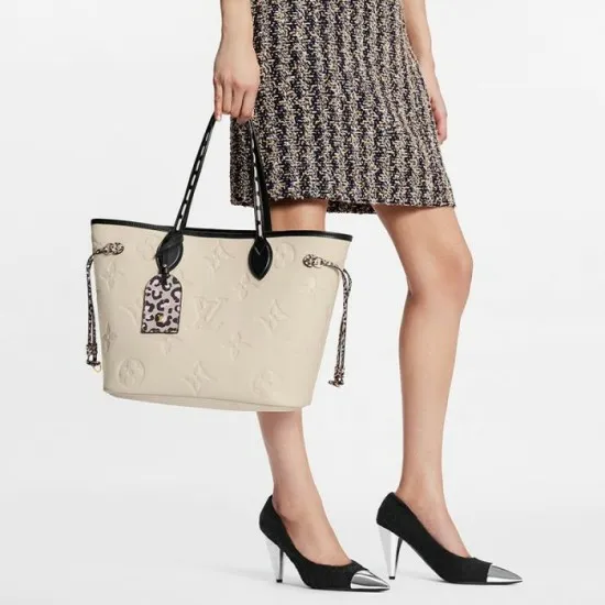 Louis Vuitton Neverfull MM Black M45856 Cream M58525 8211 Louis Vuitton Handbag Store Women Louis Vuitton Neverfull Bag