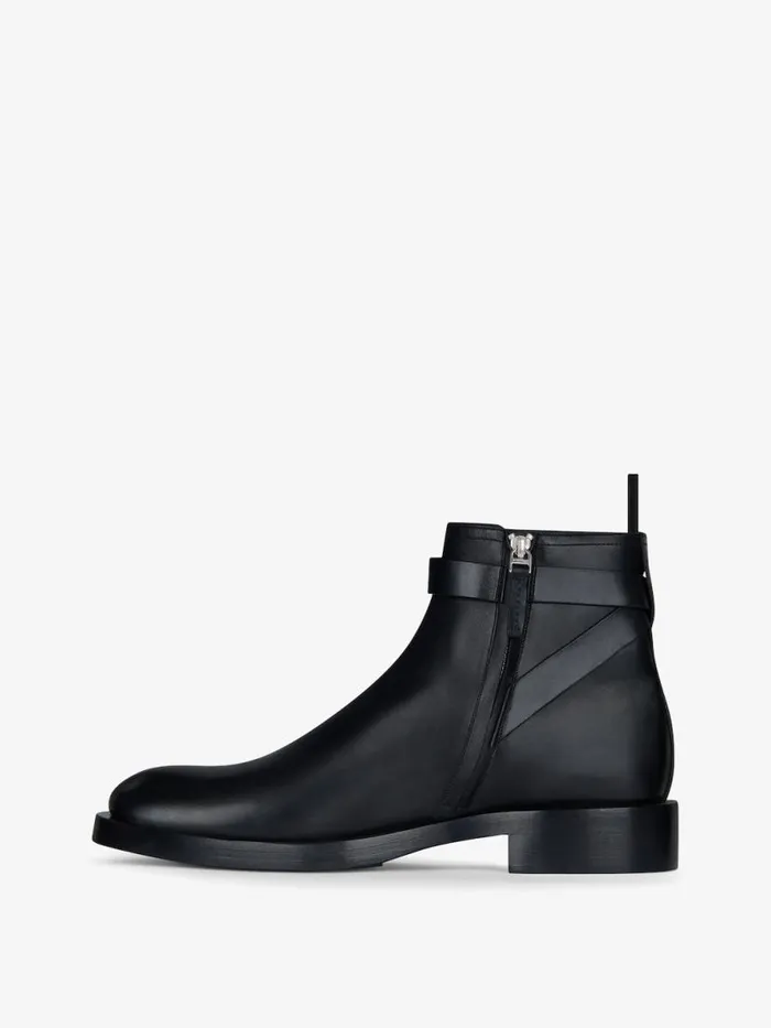 Men Boots and Loafers Givenchy Lock Ankle Boots In Leather Black