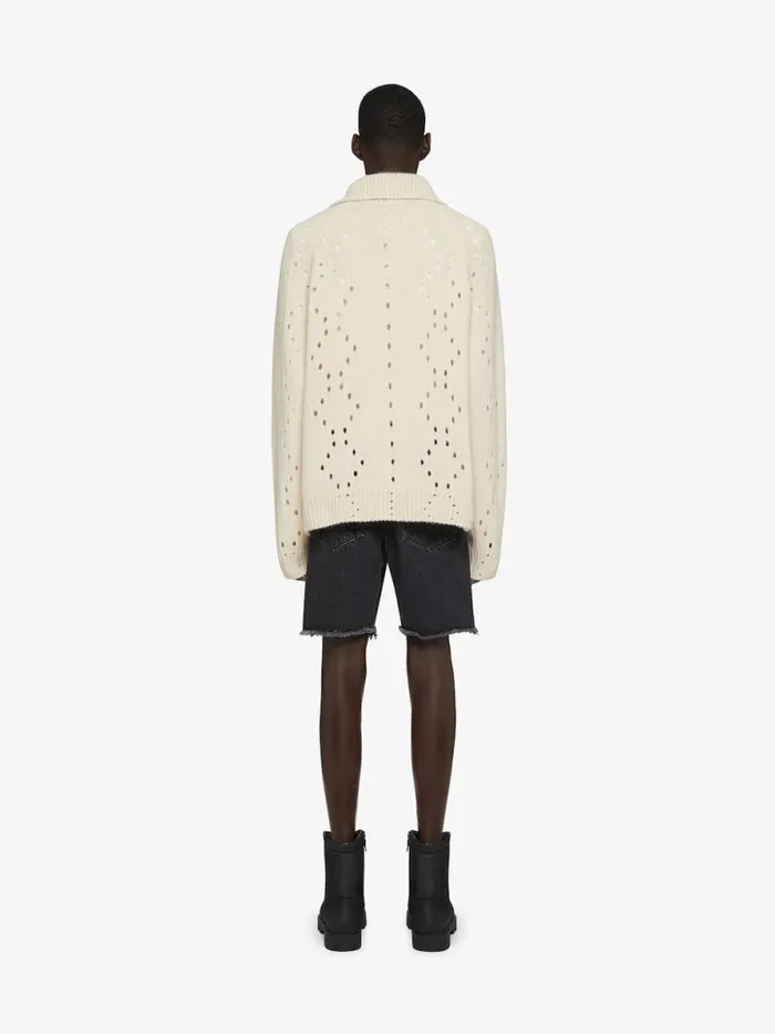 Men Knitwear Givenchy Oversized Sweater In Wool White