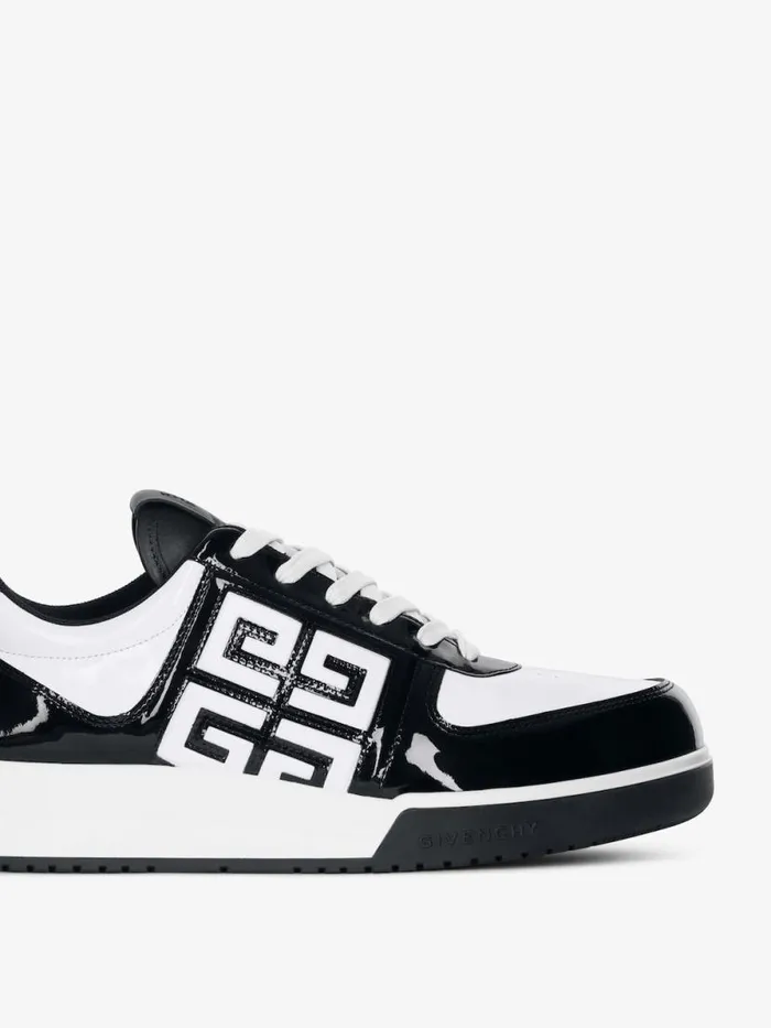 Men Sneakers Givenchy G4 Sneakers In Patent Leather Blackwhite Men Sneakers Givenchy G4 Sneakers In Patent Leather Blackwhite