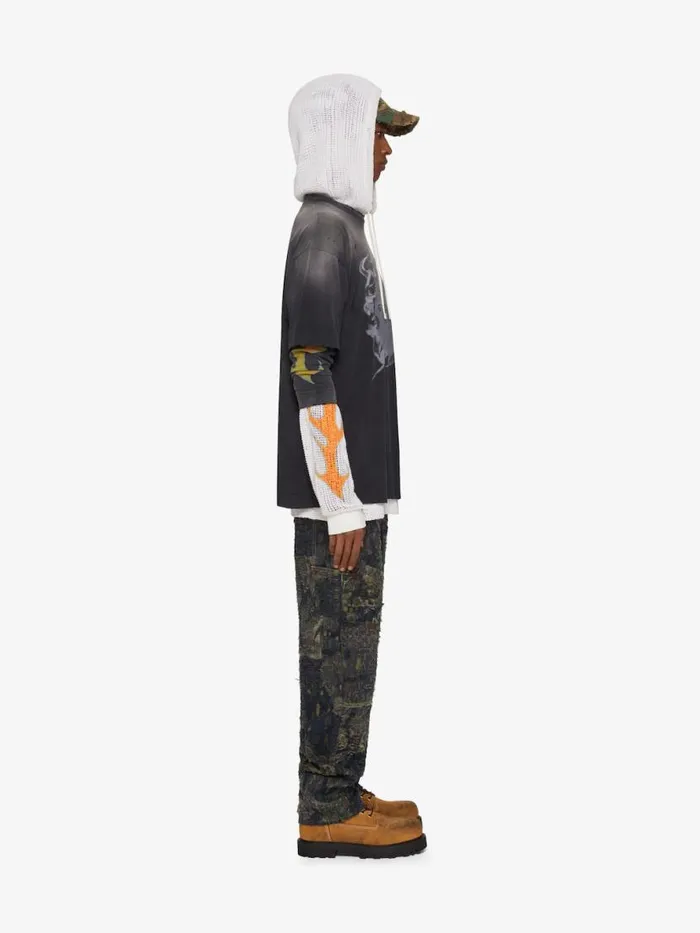 Men TShirts Givenchy Casual Fit Tshirt In Cotton With GIVENCHY Ring Print Black