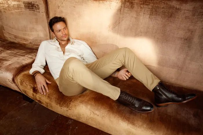 Men The Anderson Brown Leather and Suede Brogue LaceUp Boot With A Zipp Vinci Leather Boots