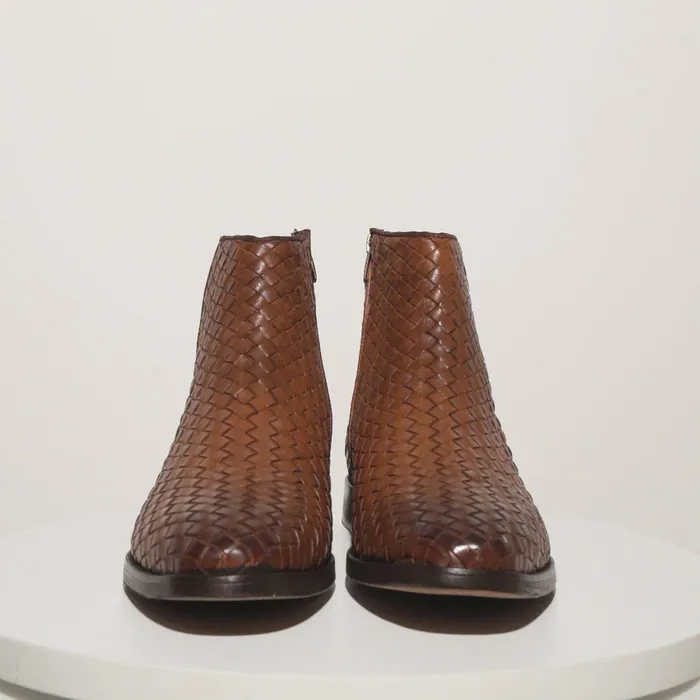 Men The Wellington Tan Handwoven Leather Boot With A Zipper Vinci Leather Boots