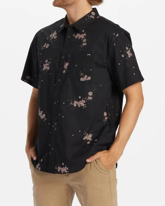 Mens Sundays Mini Short Sleeve Shirt Phantom Billabong Shirts Mens Sundays Mini Short Sleeve Shirt Phantom Billabong Shirts