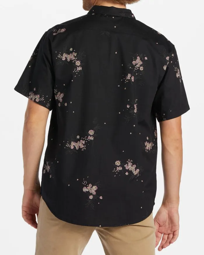Mens Sundays Mini Short Sleeve Shirt Phantom Billabong Shirts Mens Sundays Mini Short Sleeve Shirt Phantom Billabong Shirts