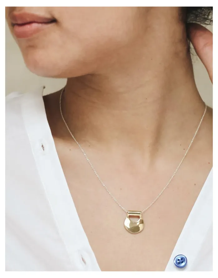 Odette New York Mini Canyon Pendant Necklace Gold Women Madewell Necklaces