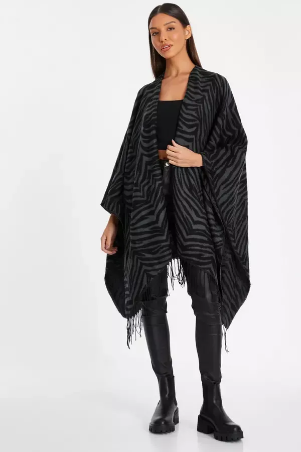 Quiz Clothing Capes and Ponchos Grey Animal Print Cape 8211 Women