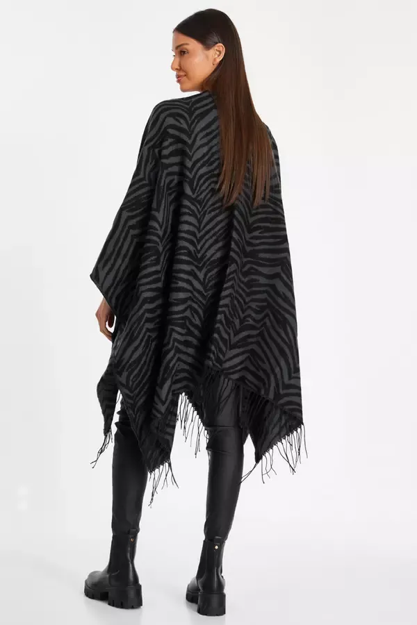 Quiz Clothing Capes and Ponchos Grey Animal Print Cape 8211 Women
