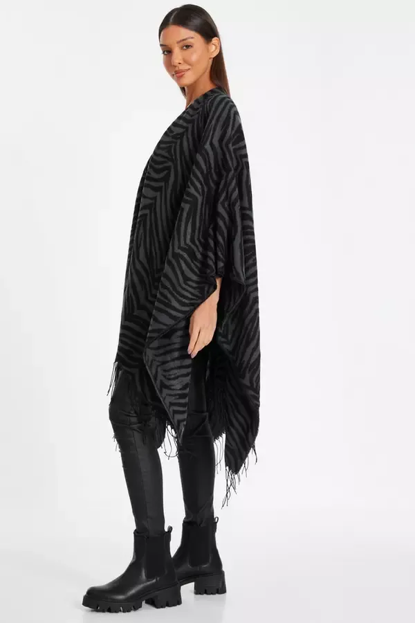 Quiz Clothing Capes and Ponchos Grey Animal Print Cape 8211 Women