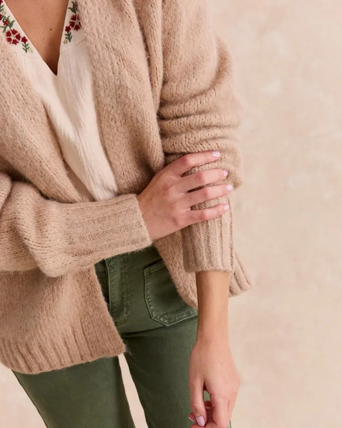 Rebeca Camel Mada Camel Women Polin Et Moi Cardigans And Sweaters