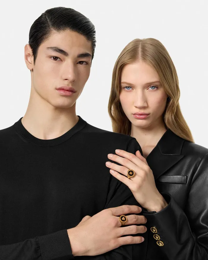 Rings WomenMen Versace Enamel Medusa Ring Blackgold