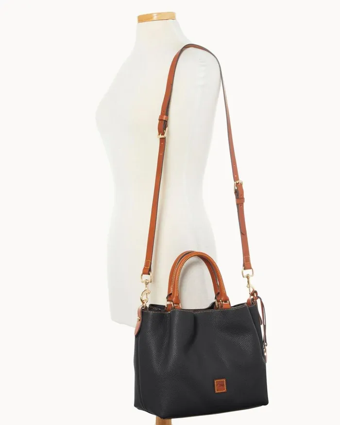Satchels Women Dooney and Bourke Pebble Grain Barlow Black