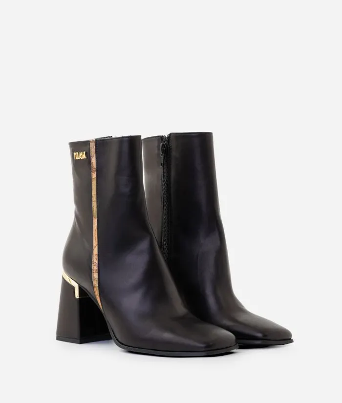 Smooth Leather Square Toe Ankle Boots Black Woman Alviero Martini Boots and Booties