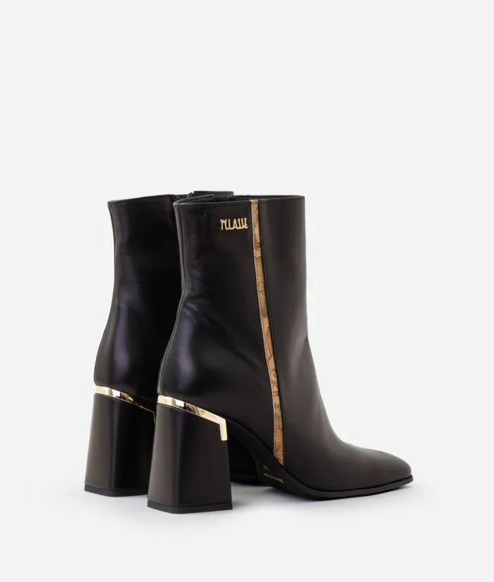 Smooth Leather Square Toe Ankle Boots Black Woman Alviero Martini Boots and Booties