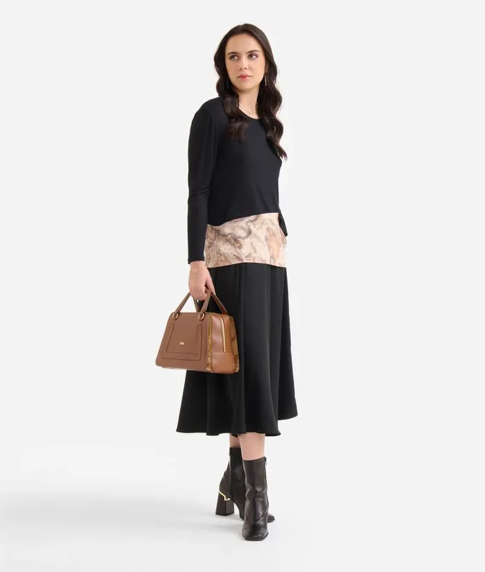 Stretch Viscose Jersey TShirt With Geo Classic Flounce Black Woman Alviero Martini Knitwears Shirts and Tops