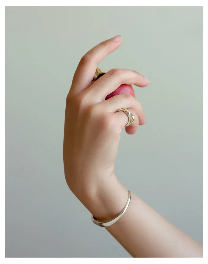 SUAI Ona Small Ring Designer Gold Women Madewell Rings SUAI Ona Small Ring Designer Gold Women Madewell Rings