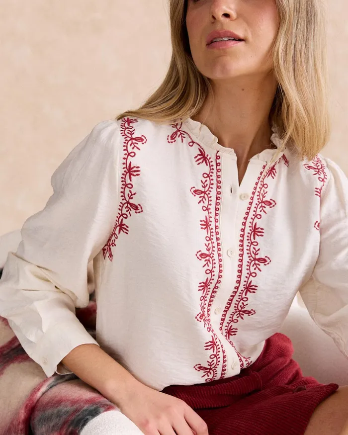 Teresa Embroidered Shirt White Women Polin Et Moi Blouses And Shirts Teresa Embroidered Shirt White Women Polin Et Moi Blouses And Shirts