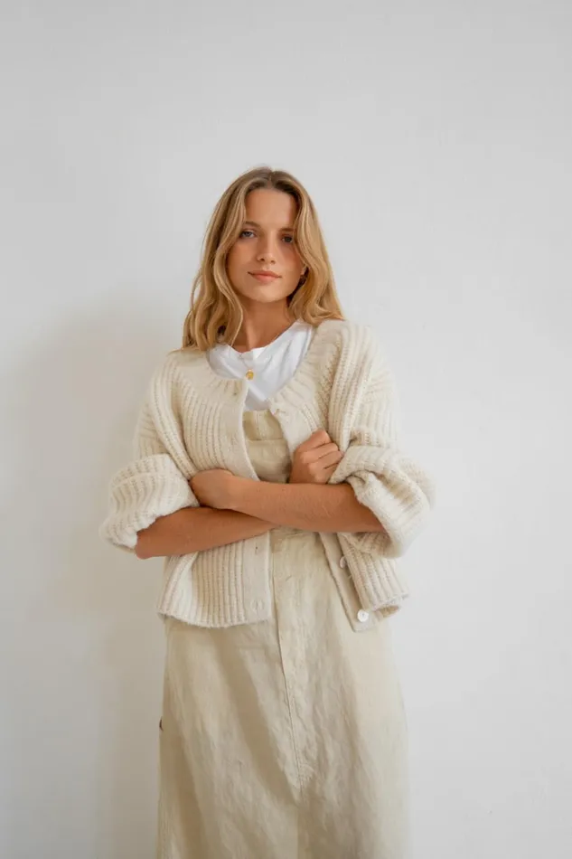 VRG GRL JumpersSweaters Women Elsie Knit Cardigan Cream VRG GRL JumpersSweaters Women Elsie Knit Cardigan Cream