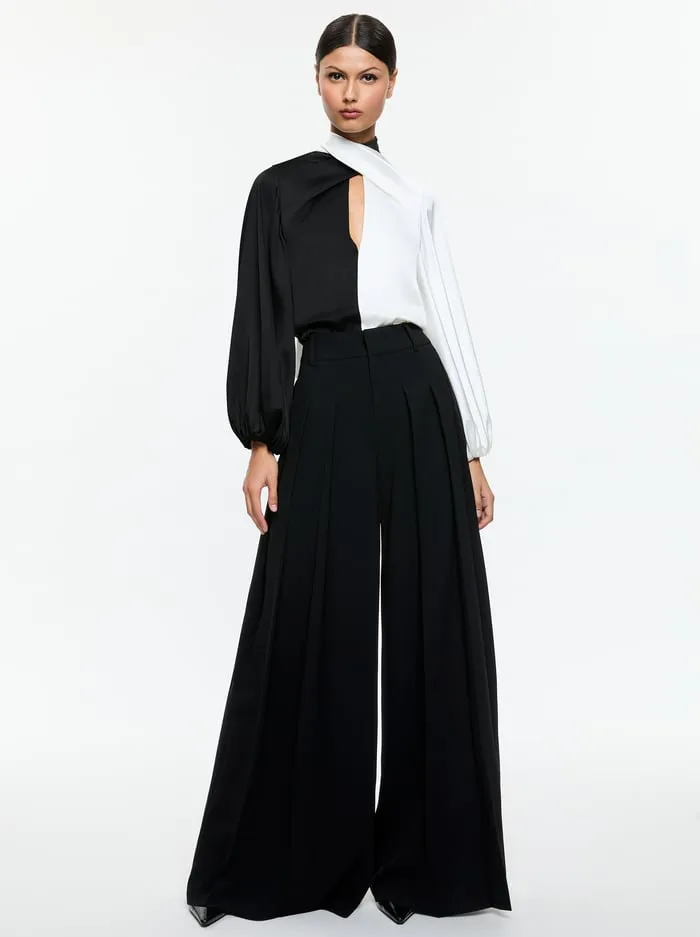 Women Alice Olivia Tops Mahogany Crop Top Blackoff White