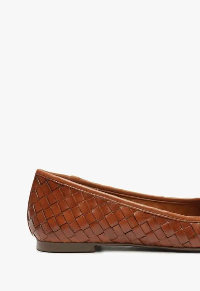 Women Ballerinas Schutz Shoes Arissa Woven Leather Flat Honey Peach