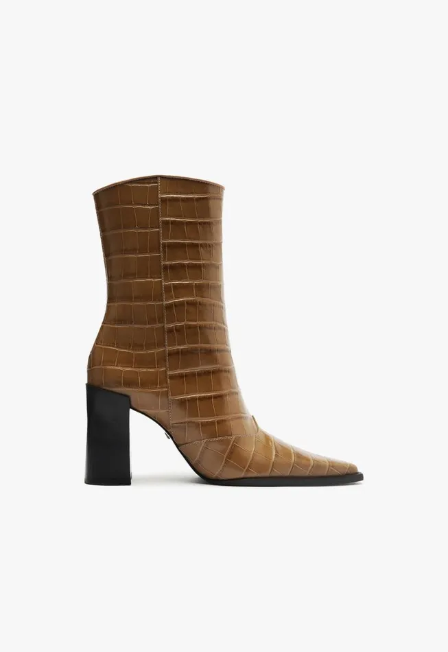 Women Booties Schutz Shoes Raffaela Bootie Green