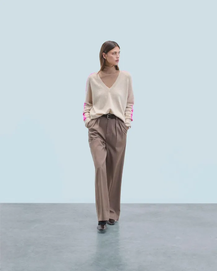 Women Cashmere Sweaters From Future Oversized VNeck Sweater With TwoTone Stripes Heather Beige