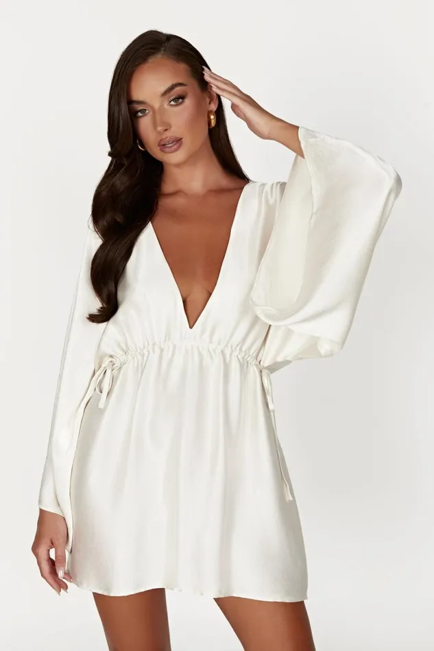 Women Esmerlda Pleated Kimono Mini Dress 8211 Ivory Ivory Meshki Mini Dresses