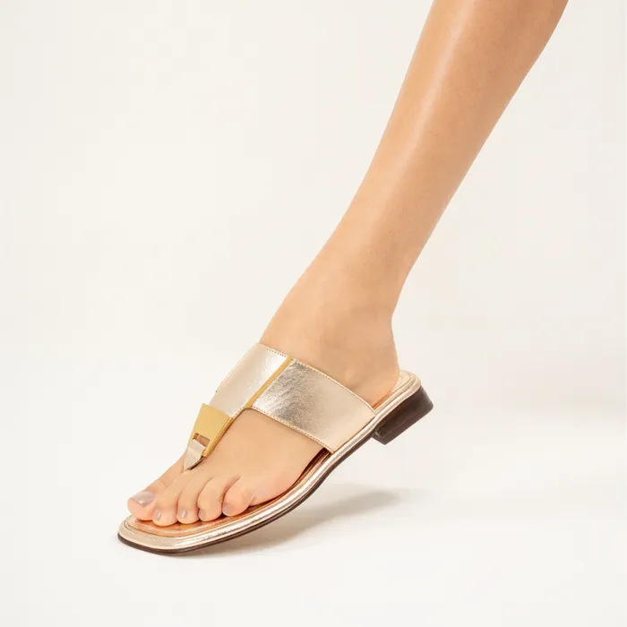 Women Flats Schutz Shoes Salma Metallic Leather Flat Sandal Gold