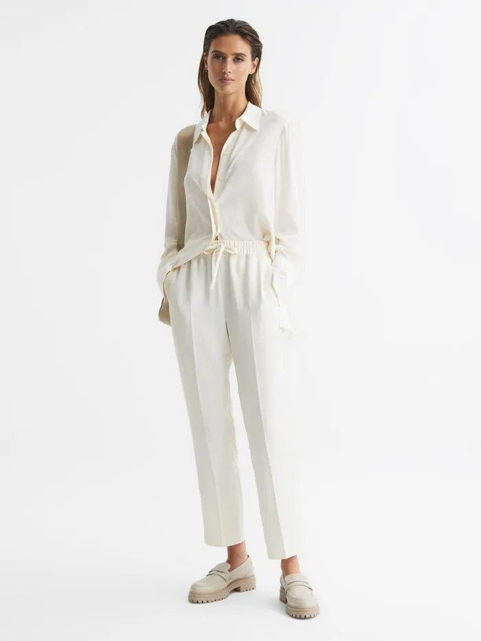 Women Hailey PullOn Tapered Trousers Cream Reiss Trousers