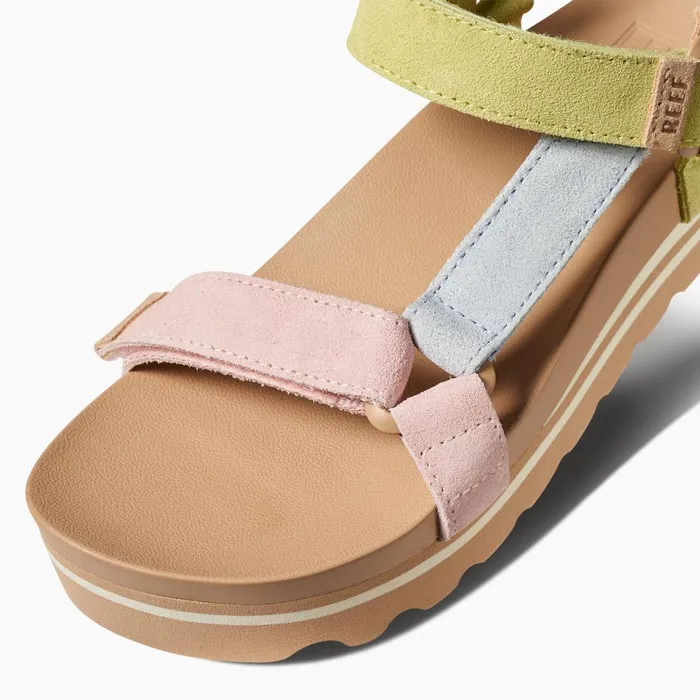 Women Reef Sandals Cushion Rem Hi Meringue