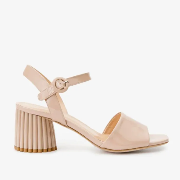 Women The Bamba Cream Patent Leather Sandal Vinci Leather Sandals