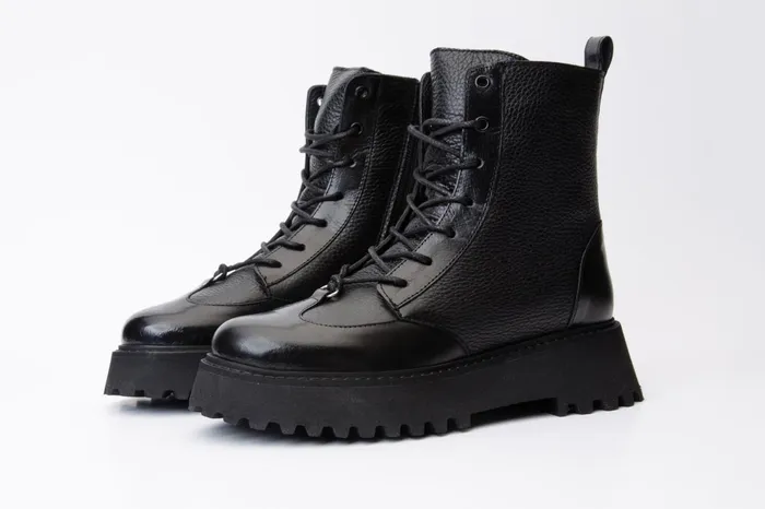 Women The Yildiz Black Leather LaceUp Ankle Boot With A Side Zipper Vinci Leather Best Sellers