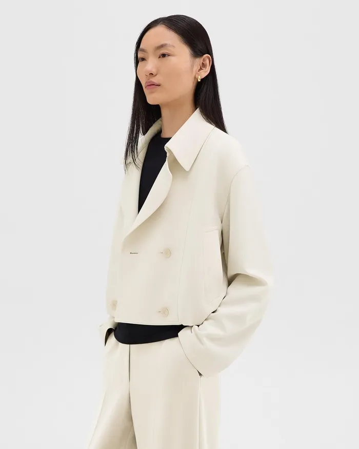 Women Theory Outerwear DoubleBreasted Crop Trench In Admiral Crepe Rice