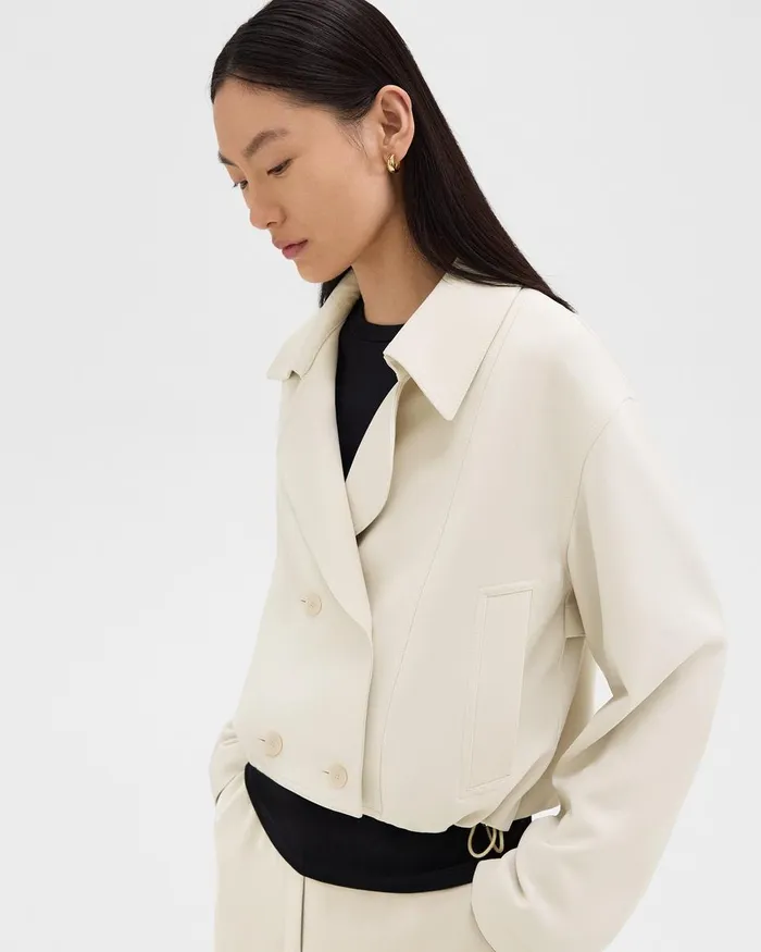 Women Theory Outerwear DoubleBreasted Crop Trench In Admiral Crepe Rice