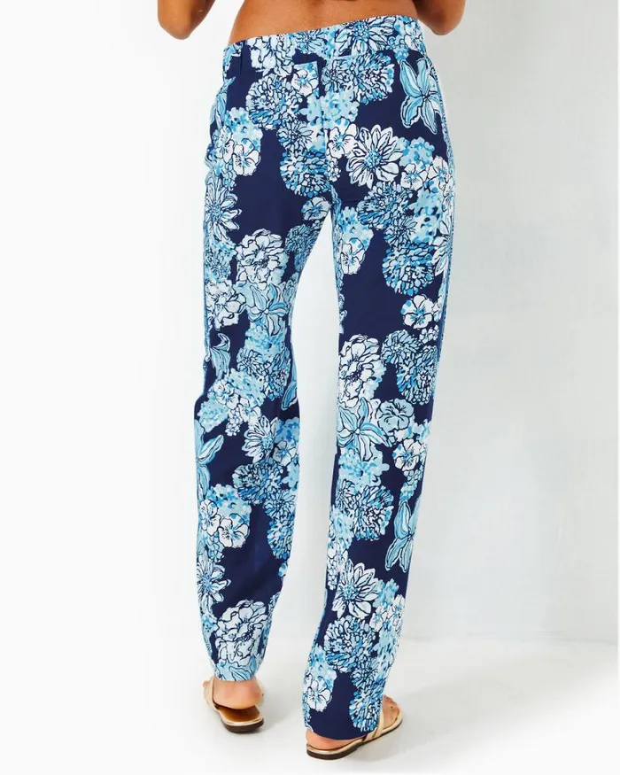 Women Tops Lilly Pulitzer Iona Sleeveless Top Low Tide Navy Bouquet All Day Engineered Woven Top Women Tops Lilly Pulitzer Iona Sleeveless Top Low Tide Navy Bouquet All Day Engineered Woven Top