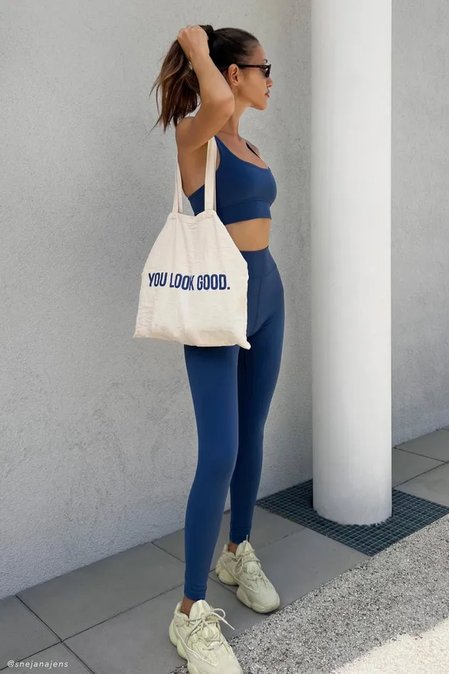 Women Venus V Back Leggings 8211 Navy Navy Meshki Activewear Bottoms