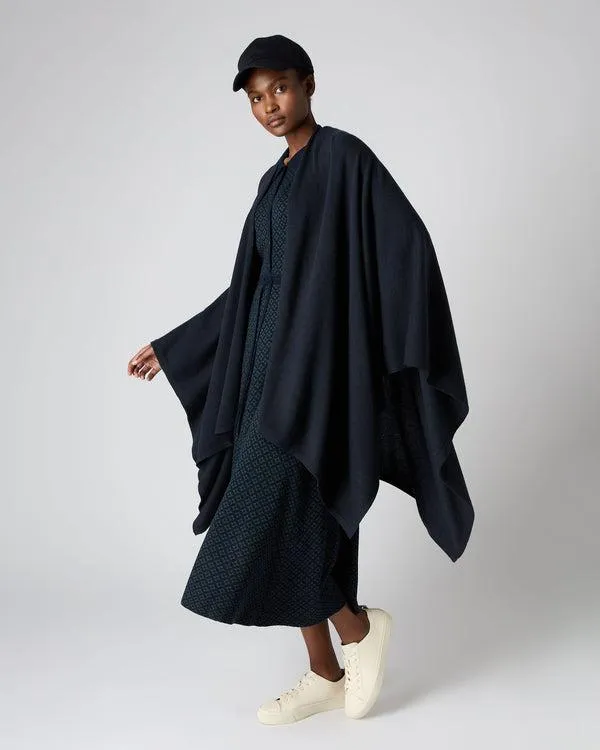 Women Women039s Cashmere Knitted CapeIn Navy Blue Navy Blue NPeal Capes and Ponchos